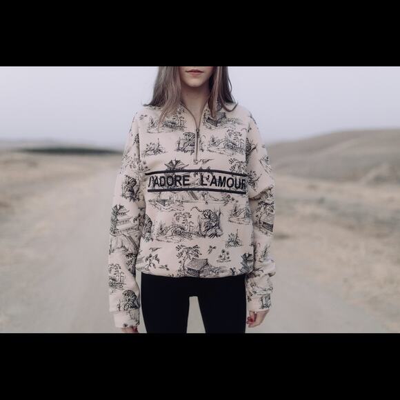 Ell and emm J'ADORE L'AMOUR PATTERN HALF ZIP XL/XXL - Picture 1 of 5
